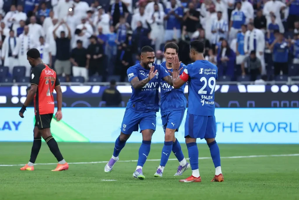 مدة غياب داروين نونيز بعد إصابته في مباراة الهلال ضد الفتح