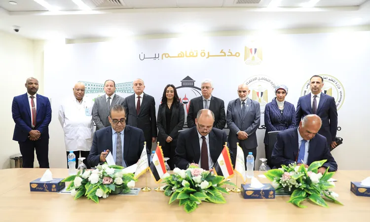 وزيرا التعليم العالي والتضامن ومحافظ الأقصر يشهدون توقيع مذكرة تفاهم لتطوير خدمات مستشفى شفاء الأورمان بالأقصر