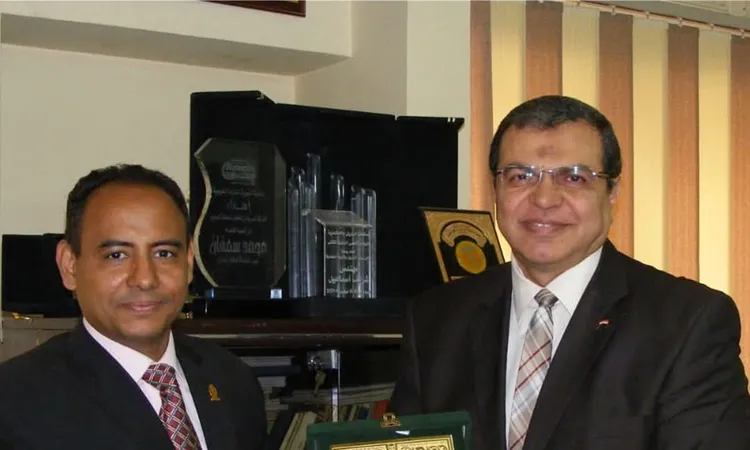 وزير القوى العاملة الأسبق رئيسًا شرفيا لمؤسسة خيرية بأسوان