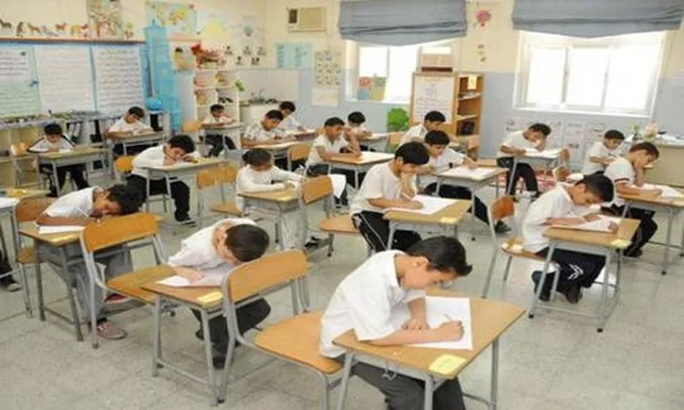 التعليم تشن حملة مشددة على المدارس الخاصة.. وخبير تربوي: المخاطر واحدة والضوابط يجب أن تشمل كل المدارس