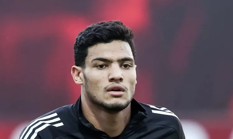 الأهلي يعلن مغادرة العش المستشفى وبدء بروتوكول العلاج ‏