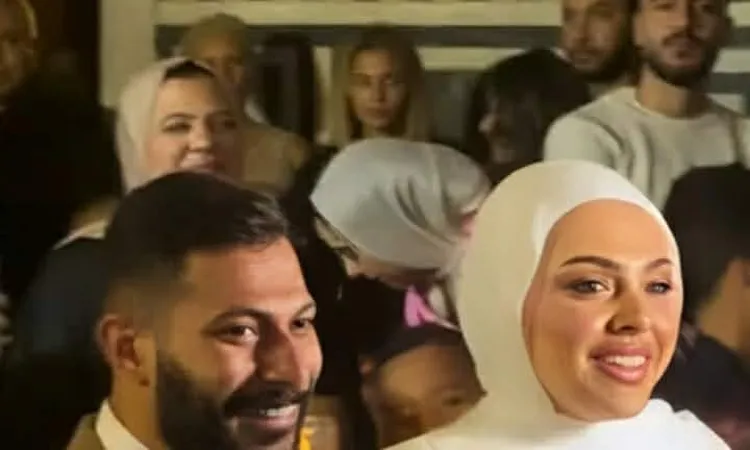 ابنته خطفت الأنظار.. أول ظهور رسمي من عقد قران ابنة محمد هنيدي