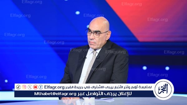 هشام نصر وجون إدوارد يحفزان لاعبي الزمالك قبل نهائي السوبر المصري أمام الأهلي في الإمارات