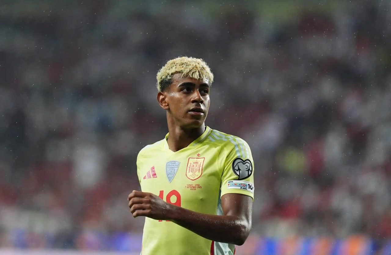 هجوم عنصري غير مسبوق على لامين يامال بسبب أصوله المغربية