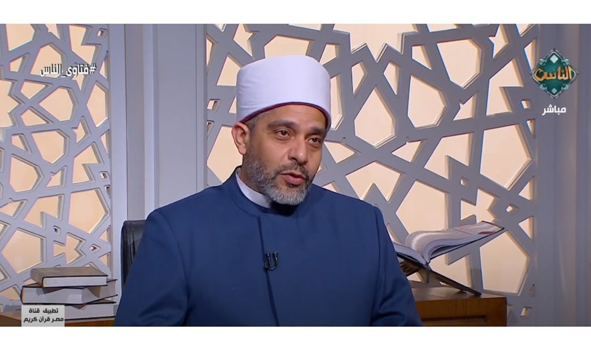 غيرت عملة لشخص ما بالسوق السوداء ثم حاسبته بسعر البنك؟.. أمين …