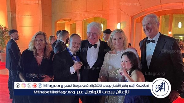 أبطال الأولمبياد الخاص المصري يشاركون في حفل افتتاح مهرجان القاهرة السينمائي الدولي بدعوة من الفنان الكبير حسين فهمي