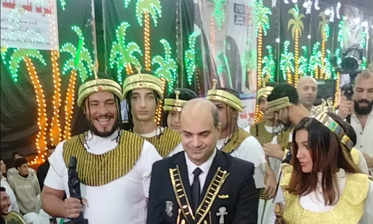 مرشح بالزي الفرعوني بالدقهلية | أهل مصر