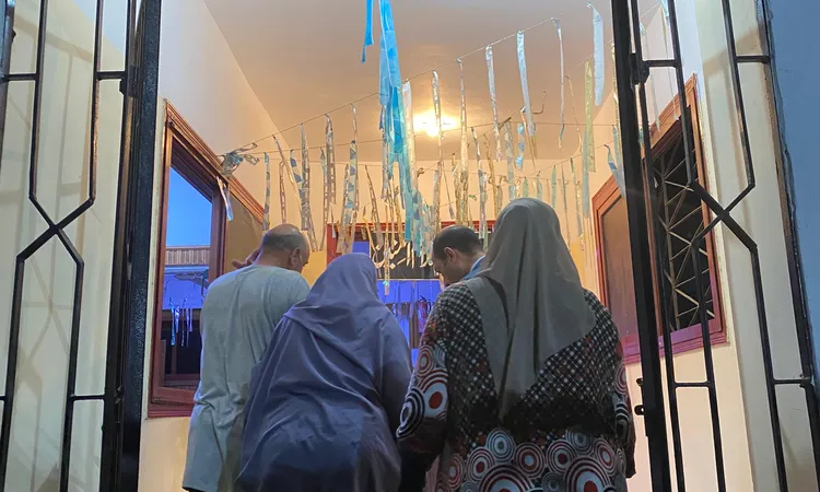 بعد استغاثتها.. محافظ كفر الشيخ يوجّه برعاية سيدة مسنّة وتقديم الدعم الكامل لها