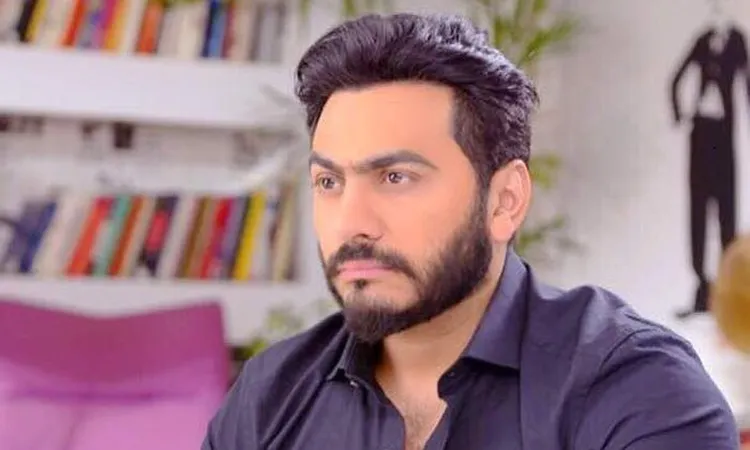 مدحت العدل يساند تامر حسني في محنته الصحية