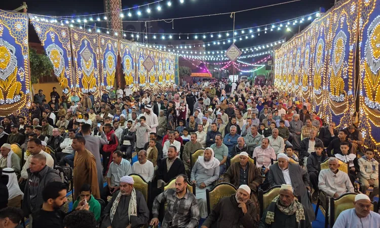 مؤتمر حاشد لعبد الحليم سالم بالقنطرة شرق بالإسماعيلية