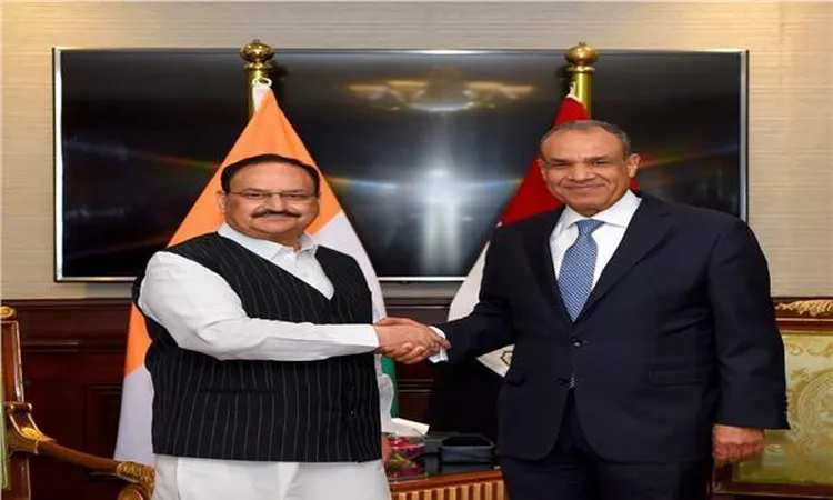 وزير الخارجية يلتقي وزير الصحة ورئيس الحزب الحاكم بالهند