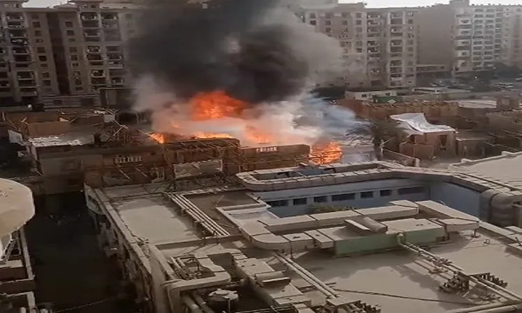 ديكور مسلسل شهير.. حريق هائل داخل استديو مصر بالهرم