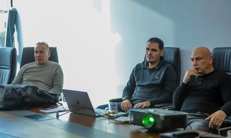 اتحاد الكرة يجدد ثقته في حسام حسن قبل انطلاق كأس أمم إفريقيا