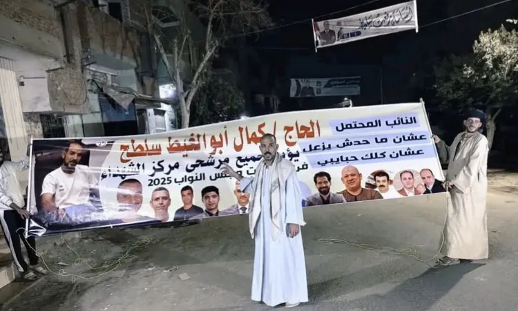 لافته تثير الجدل.. مواطن يدعم جميع المرشحين بالمنوفية