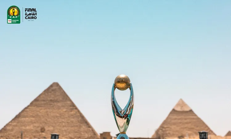 “توجيه مباريات معينة”.. إعلامي يفجر مفاجآة حول عدم تطبيق تقنية الفيديو في دور المجموعات بدوري الأبطال