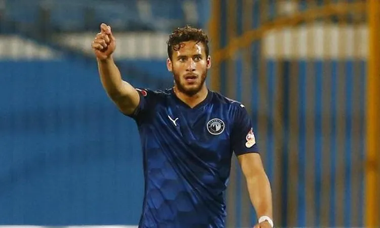 دفاع المتهم الأول في قضية تزوير امتحانات رمضان صبحي: موكلي لم يحضر بدلًا عنه ويستحق البراءة