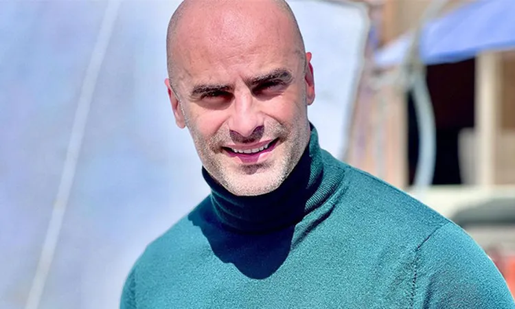 الفنان اللبناني صالح عبد النبي عن زواجه من مصرية: مضيت على القايمة وأنا مش عارف عنها حاجة