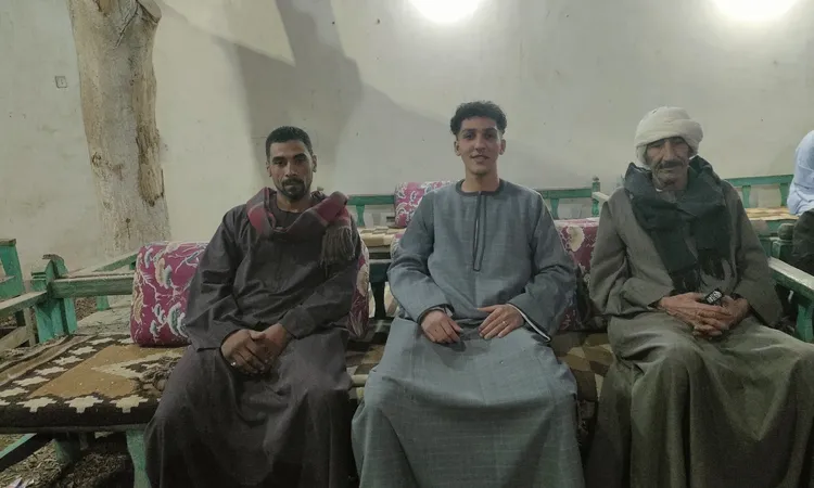 المحصول متدهور ومش جايب همه.. مزارعو الأوقاف بقنا يستغـيثون بسبب زيادة الإيجار: مش هنقدر على دفع الزيادة