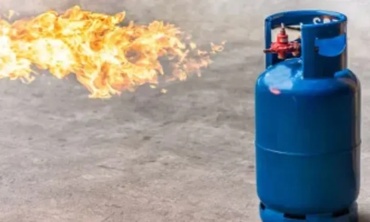 إصابة شاب إثر انفجار اسطوانة بوتاجاز داخل مخبز في قنا