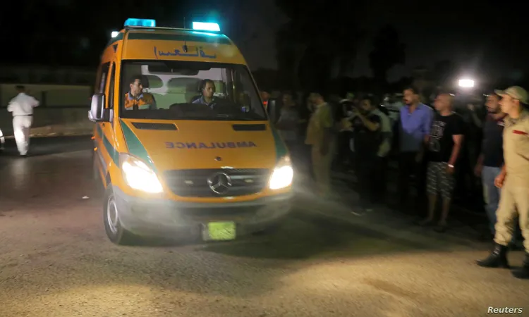 لمروره بأزمة نفسية.. شاب ينهي حياته شنقاً بقنا