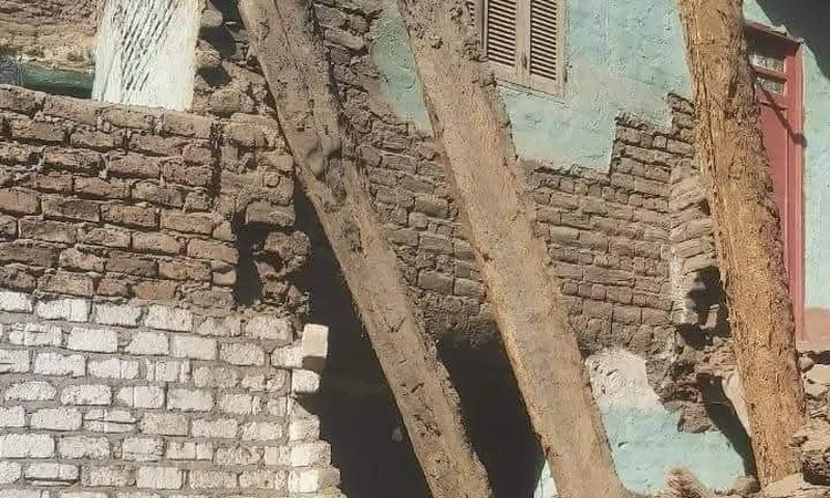 الثاني خلال ساعات.. مصرع شقيقتين وإصابة اثنين آخرين إثر انهيار منزل بقنا