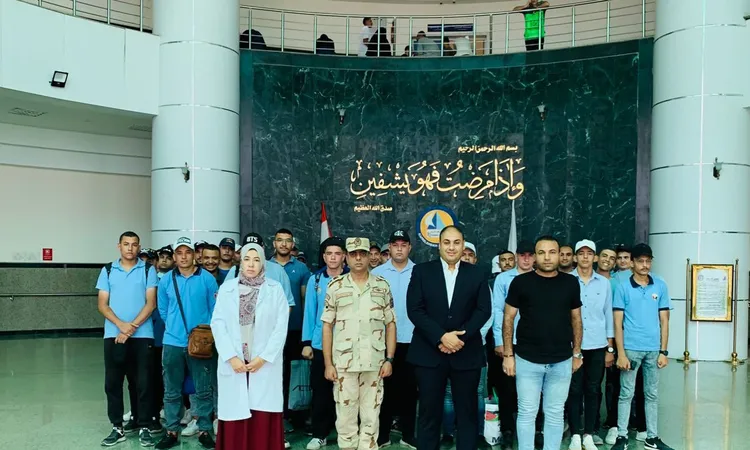 طلاب التربية العسكرية بجامعة كفر الشيخ يواصلون مسيرة العطاء بالتبرع بالدم دعمًا للمستشفى الجامعي|صور