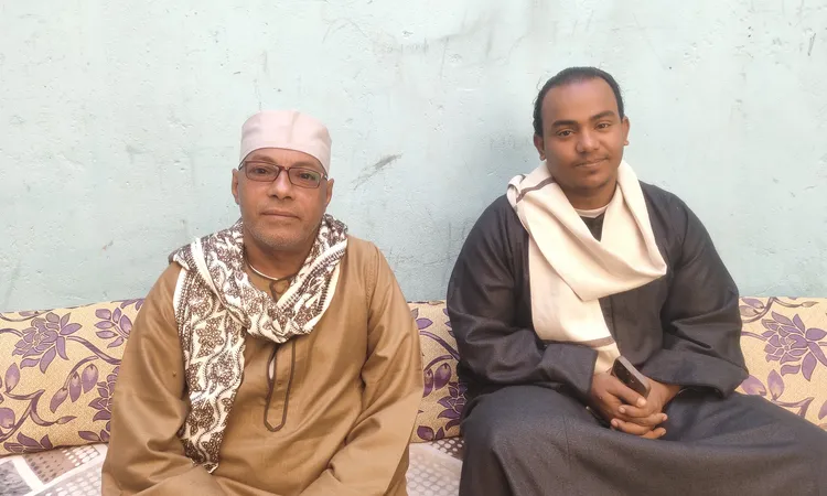 “طه” صوت من نور.. موهبة جديدة تتألق في عالم الإنشاد الديني بقنا: وراث الموهبة من الأب للجد