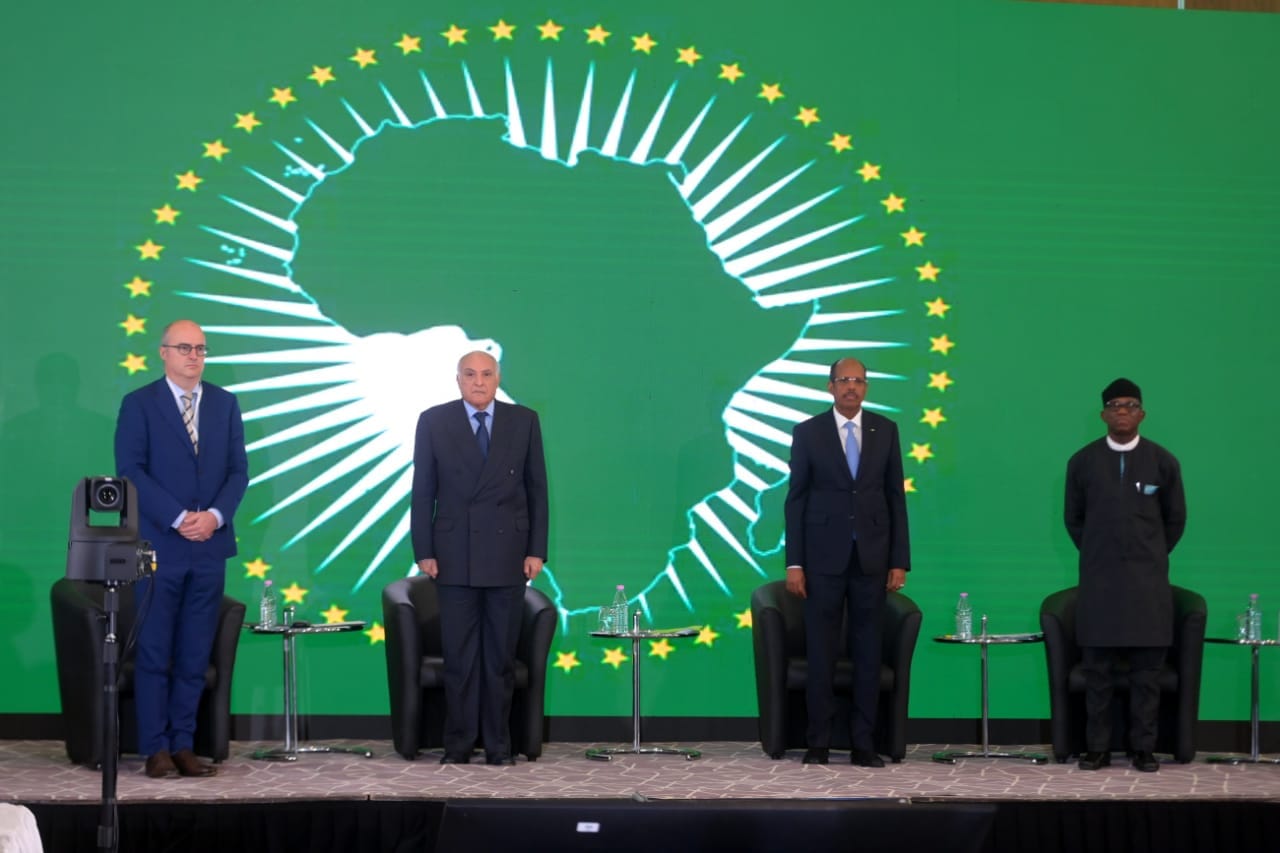 وهران تحتضن الدورة الـ12 لندوة السلم والأمن في إفريقيا بداية ديسمبر