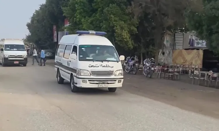 خروج جثمان الفنان إسماعيل الليثي من مستشفى ملوي متجهًا إلى القاهرة لتشييعه