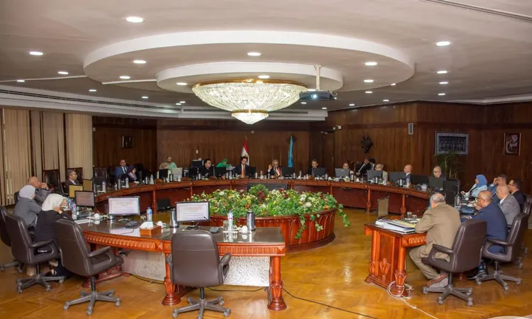 تحويل طلاب ظهروا في فيديو راقص بجامعة طنطا للتحقيق