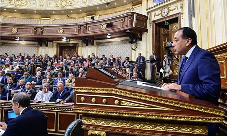 رئيس الوزراء يؤكد استمرار تطبيق الإصلاحات الاقتصادية لتوفير مناخ جاذب للاستثمارات