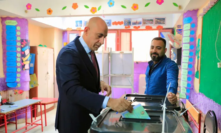 وزير التعليم يدلي بصوته في انتخابات مجلس النواب