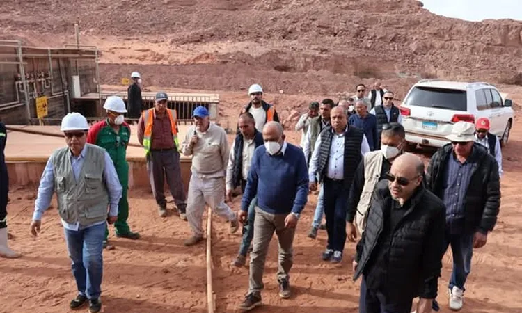وزير الكهرباء يتفقد سير العمل بالمركز الحقلي التابع لهيئة المواد النووية بمنطقة أبو زنيمة محافظة جنوب سيناء