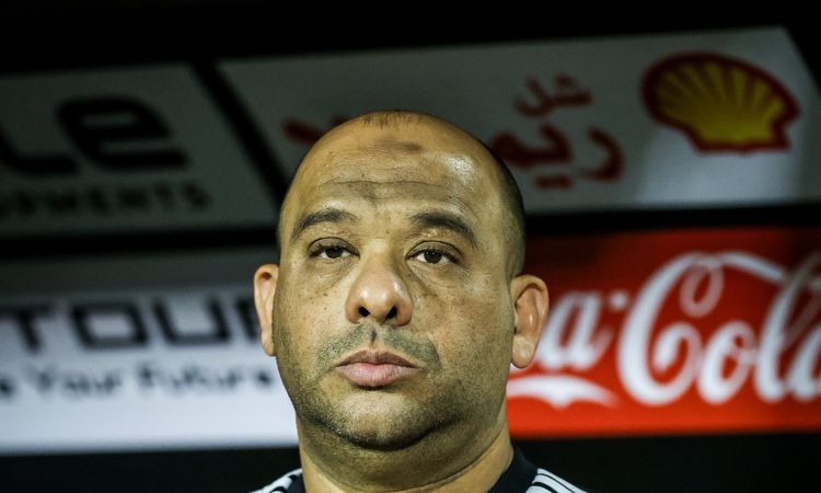 وليد صلاح الدين ينفي وقوع أي مشادة مع أحمد عبد القادر ويؤكد استقرار الأجواء داخل الأهلي