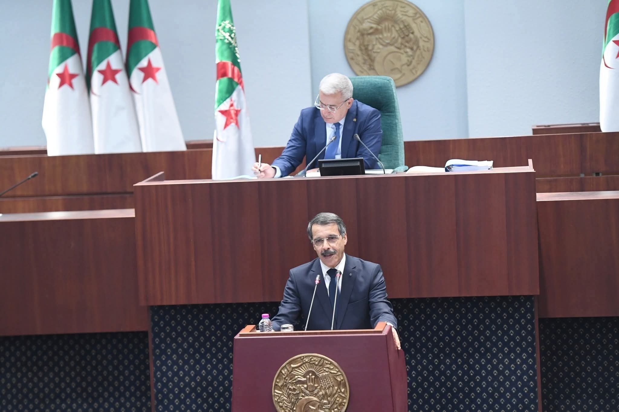 مشروع قانون المالية 2026: تعديلات لتعزيز العدالة الضريبية وتسهيل التسوية الجبائية