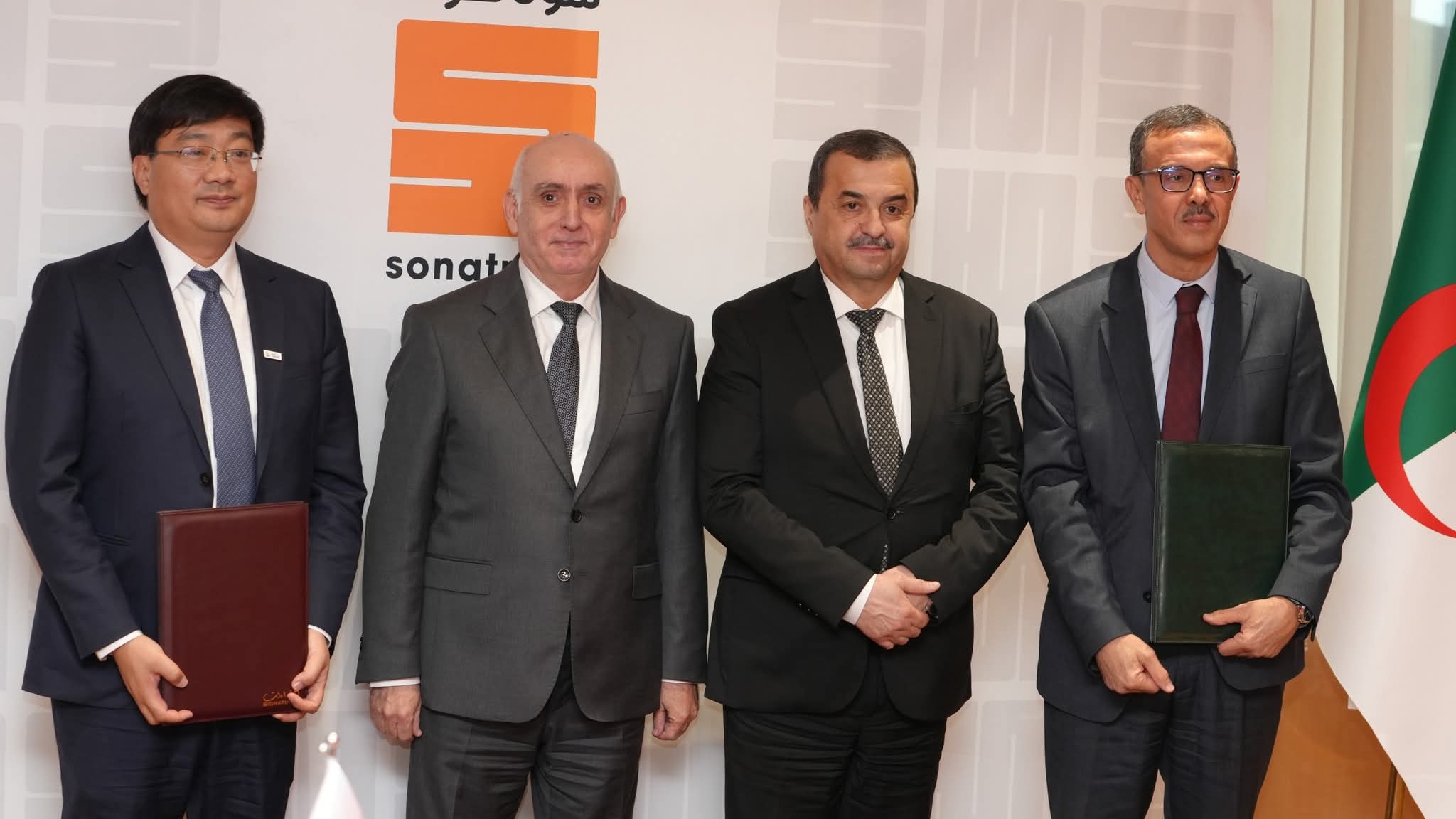 سوناطراك توقّع عقداً استراتيجياً مع سينوبك الصينية