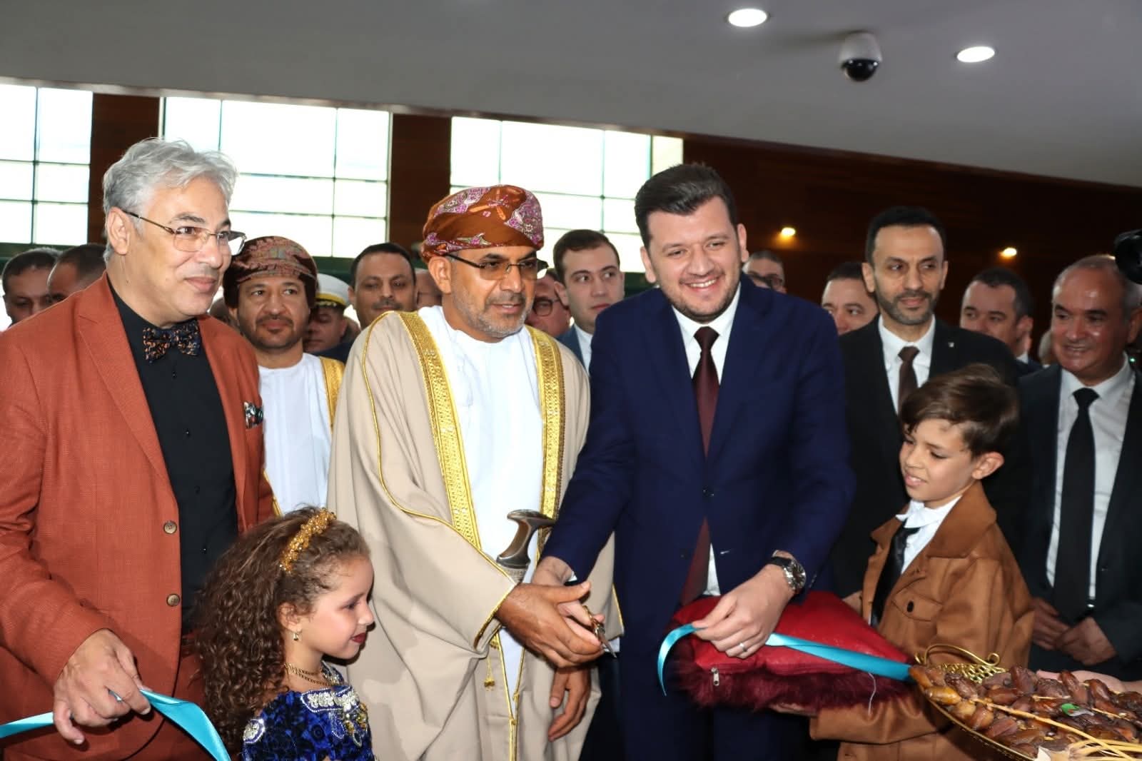 وفد فلاحي جزائري يبحث التعاون الزراعي في سلطنة عُمان