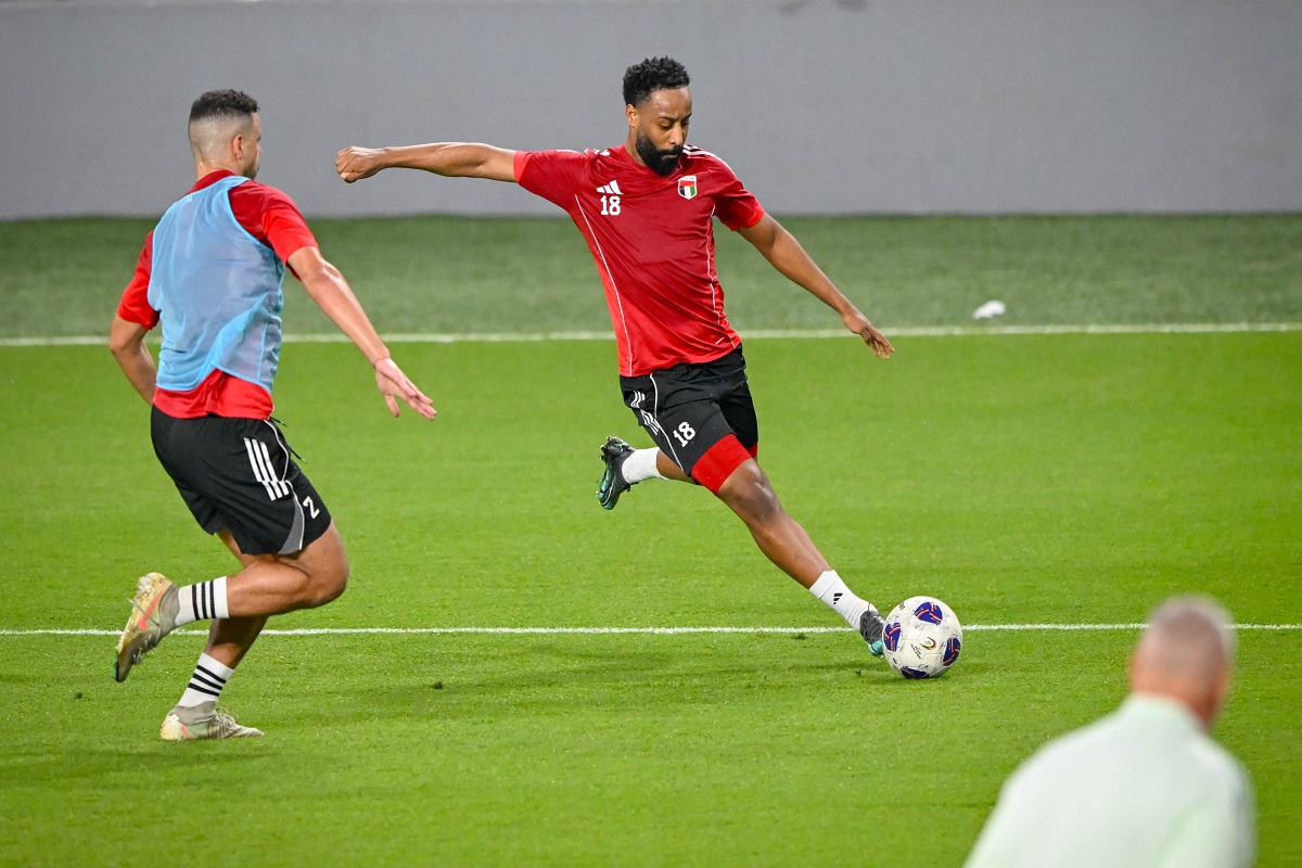 موعد سفر بعثة الإمارات إلى العراق استعدادًا لموقعة تصفيات كأس العالم