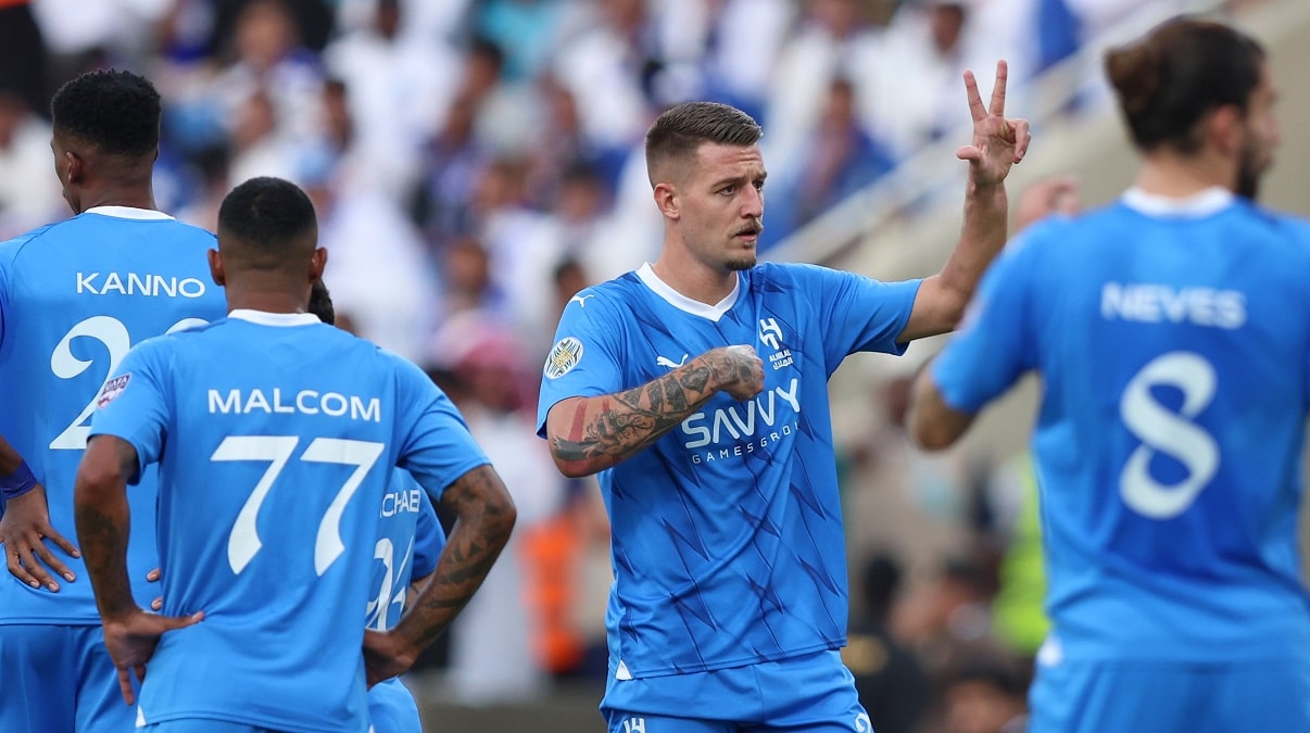 سافيتش يكشف كواليس تجديد عقده مع الهلال والفارق بين إنزاجي وجيسوس