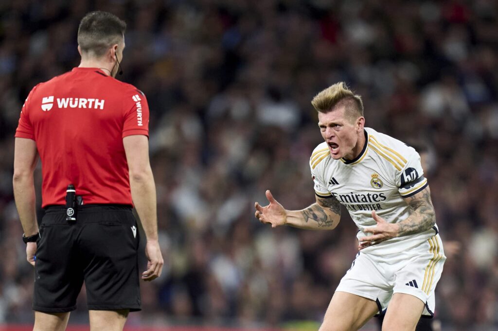 توني كروس: تصرفات فينيسيوس باتت مزعجة وتضر ريال مدريد