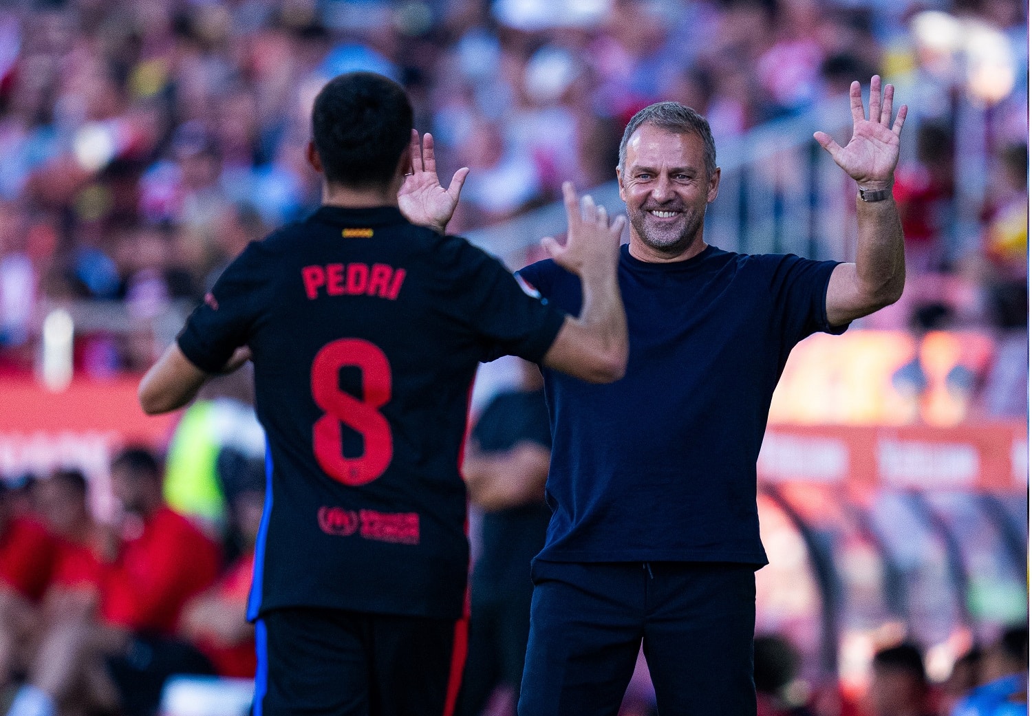 الأرقام تنحاز لـ فليك.. برشلونة يتفوق على ريال مدريد هجوميًا