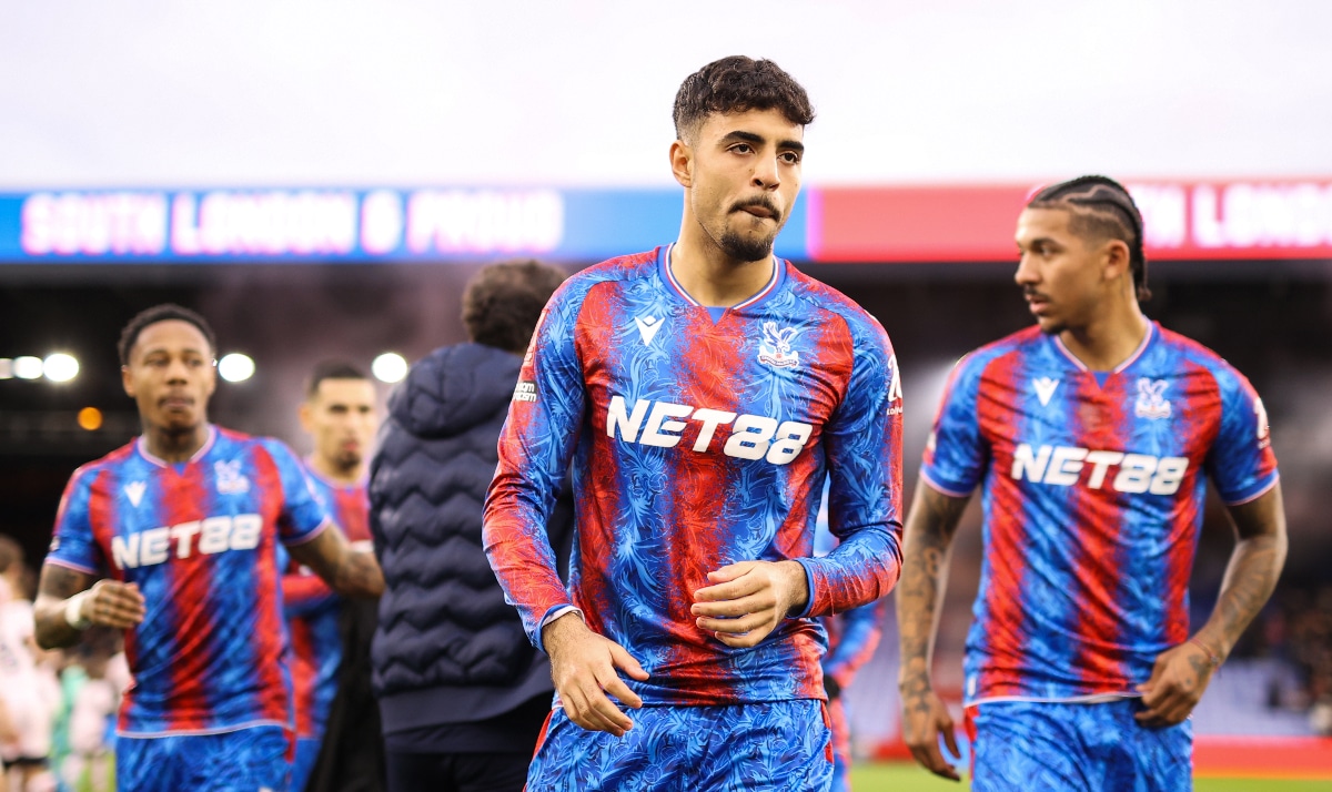 غموض مستمر حول جاهزية شادي رياض داخل كريستال بالاس