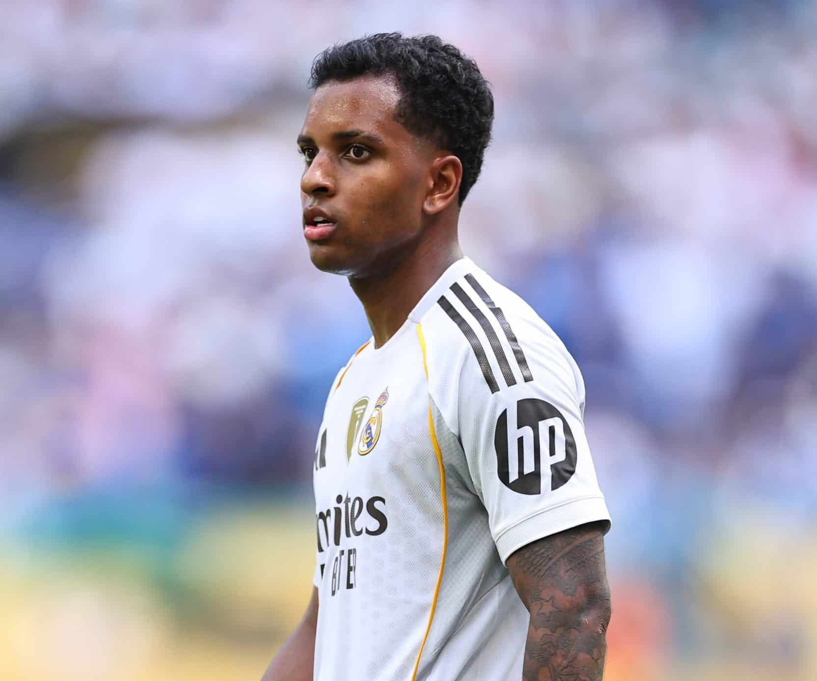 درس أنشيلوتي لـ ألونسو.. لماذا رودريجو سلاح لا يمكن خسارته في ريال مدريد؟