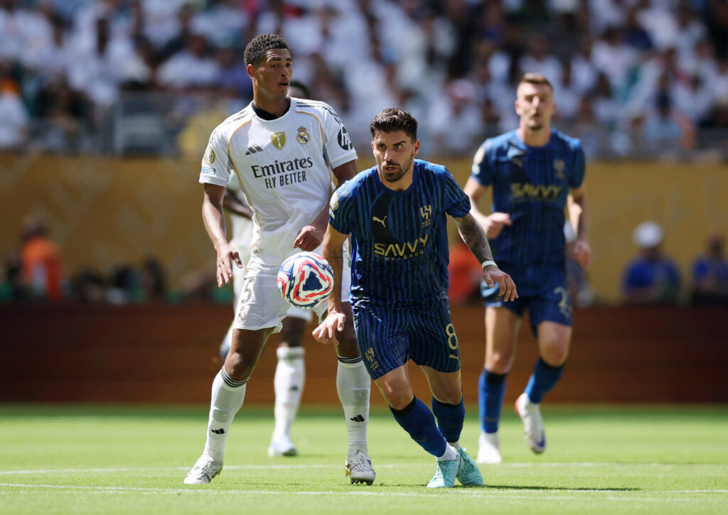 روبن نيفيز يرفض تجديد عقده مع الهلال