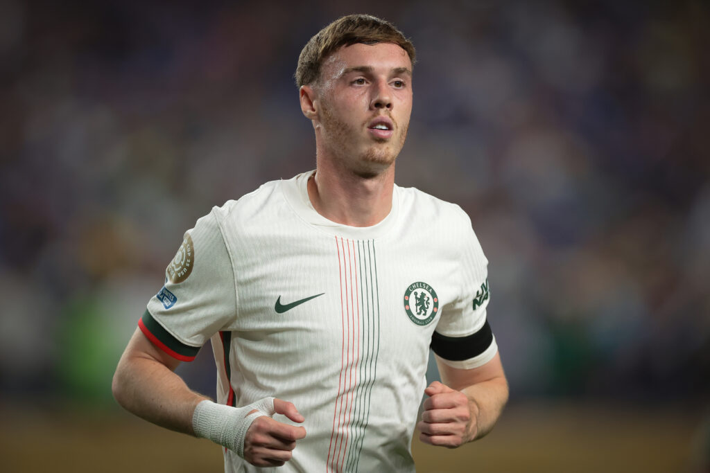 تشيلسي يعلن رسميًا موقف كول بالمر من المشاركة ضد برشلونة