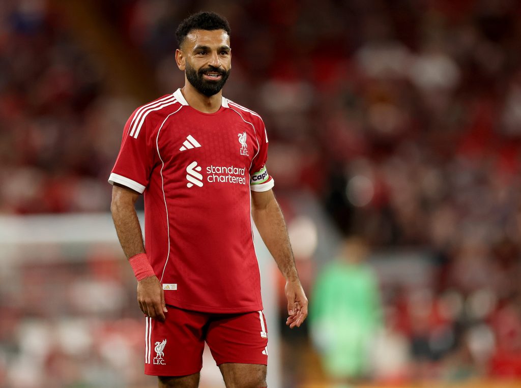 كاراجر يسخر من محمد صلاح: لا أسمع صوته إلا إذا أراد عقدًا جديدًا