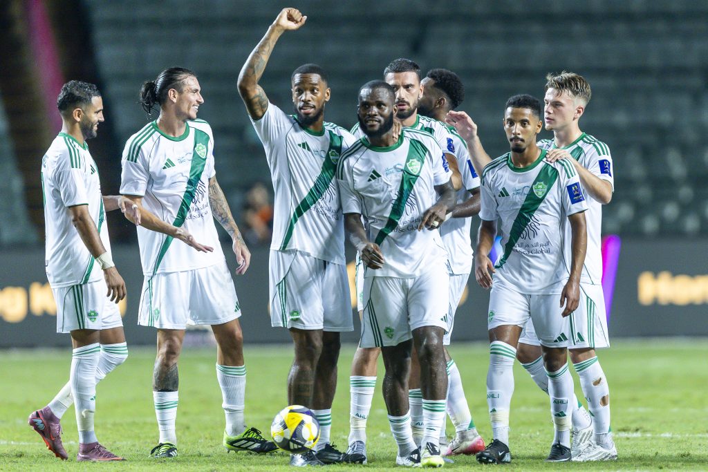 الأهلي السعودي يبدأ تحركاته لمواجهة بطل مصر