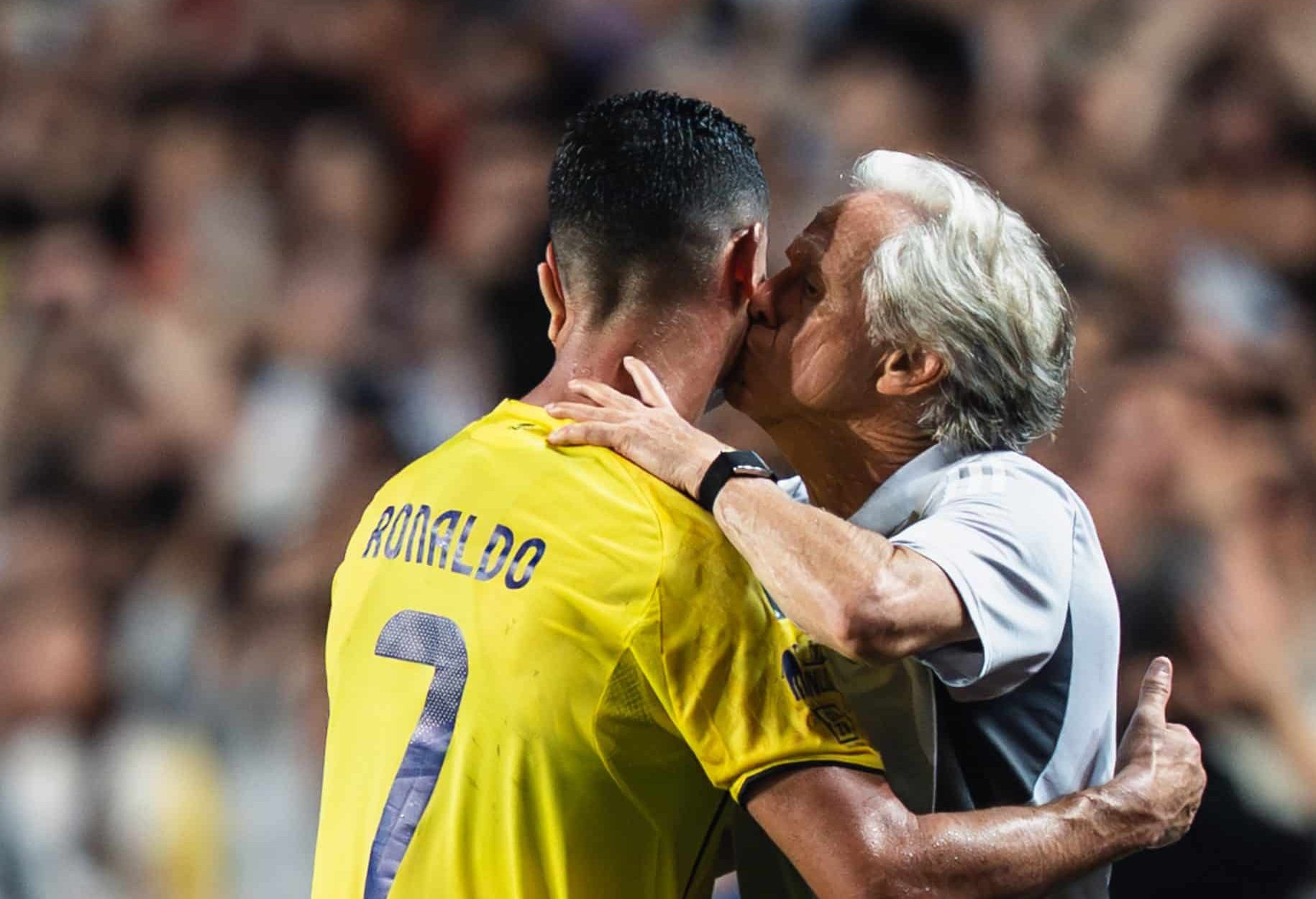 جيسوس يضغط لرحيل كريستيانو عن البرتغال.. واللاعب يفاجئه برفض محتمل