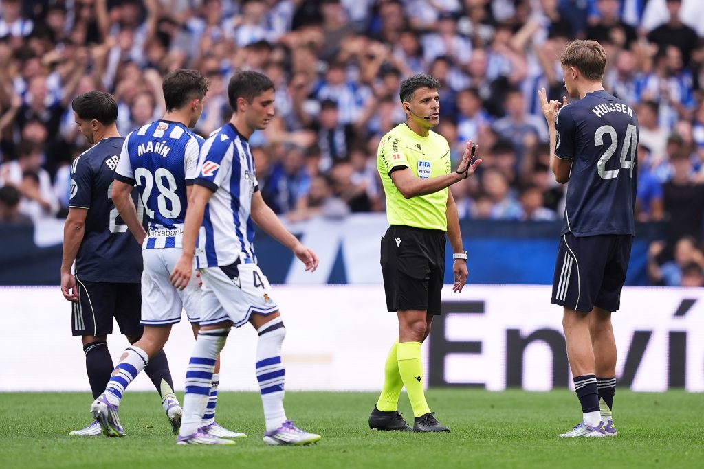 هويسين تحت الضغط.. وريال مدريد يعلن تمسكه بمدافعه الأساسي