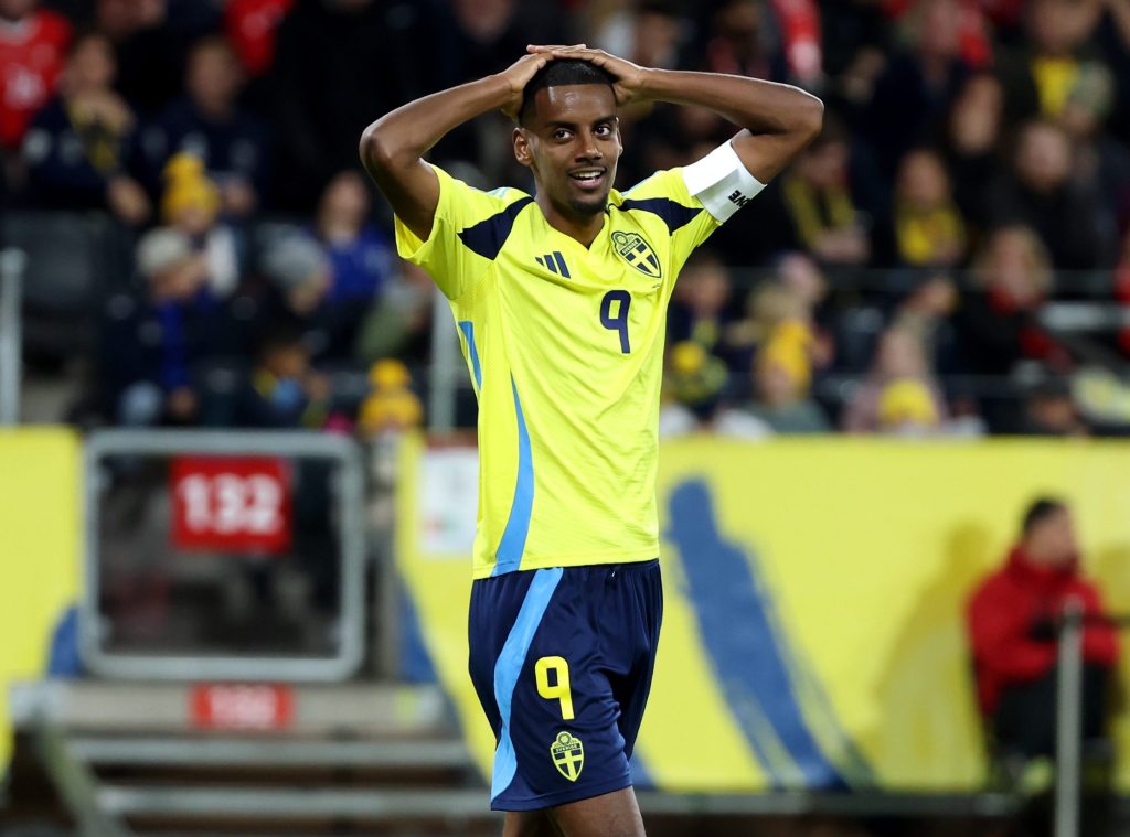 منتخب السويد يصدم ليفربول بشأن إيزاك